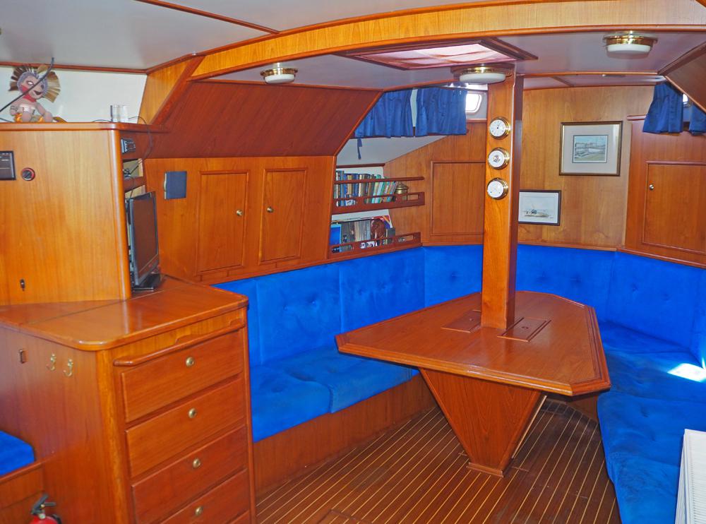 Salon, H&eacute;bergements